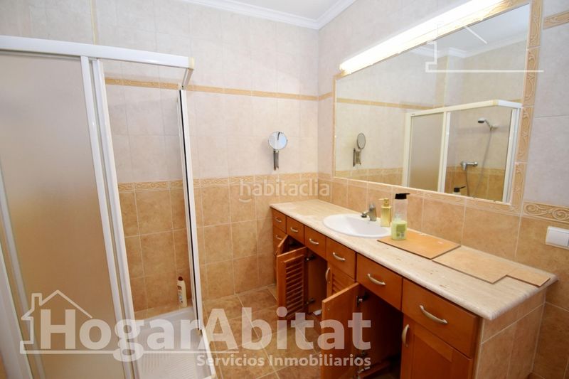 Foto 95cfd803-ff5c-4129-9561-f6af3aa06cd0. Casa a Guadassuar