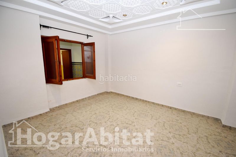 Foto b3b5f6e4-17b6-4cef-a8be-5a6ef370c64a. Casa a Guadassuar