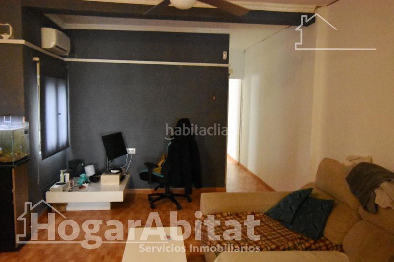 Foto 00d1c2a5-ef0f-44d8-8b53-6fef9440ea27. Pis a Silla