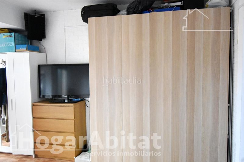 Foto ba94b0fc-7d0f-452e-a8b5-1938187df38b. Pis a Silla