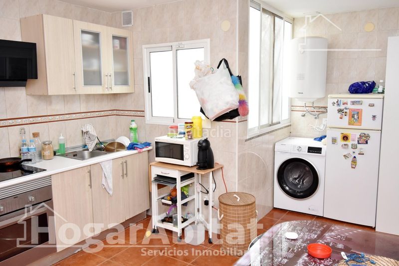 Foto df6e0a6c-3345-4ff1-937b-53d21c784217. Pis a Silla