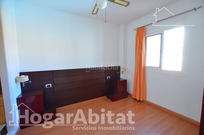 Foto f0eea3d5-a2fc-4d66-a6d9-f1bed2e90810. Pis amb aparcament piscina a Campello Playa Campello (el)