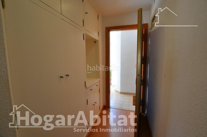 Foto e42f29f2-c5da-41ca-8b67-ec95ded5c20a. Pis amb aparcament piscina a Campello Playa Campello (el)