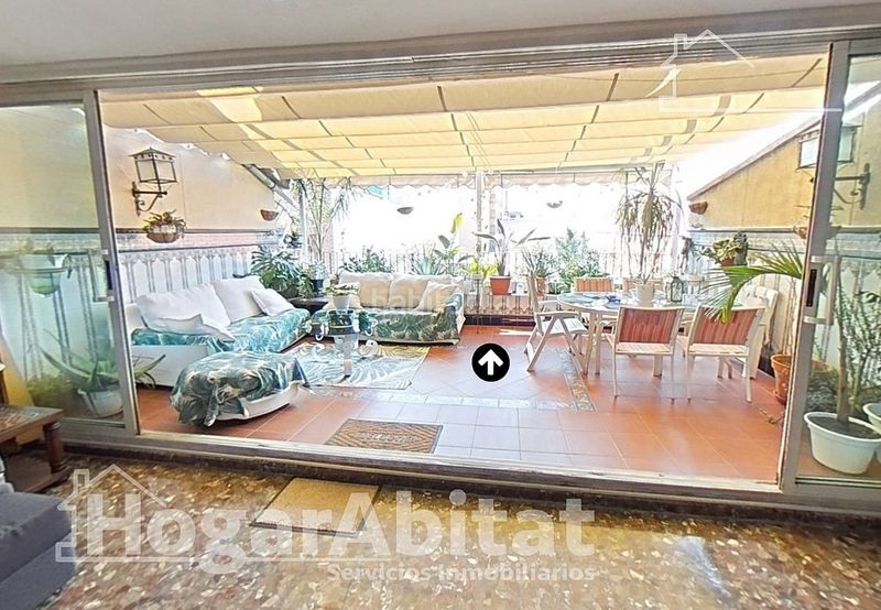 Foto d47cff31-b8a4-403e-8afc-b9b64623e35c. Àtic a La Constitución-Canaleta Mislata