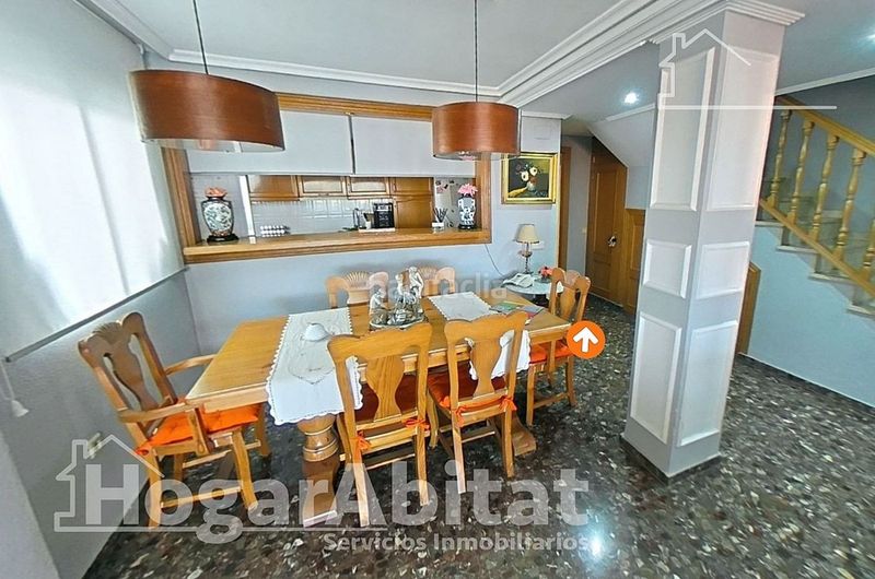 Foto e37a54d7-8499-4e51-abe6-e05abc234bdb. Àtic a La Constitución-Canaleta Mislata