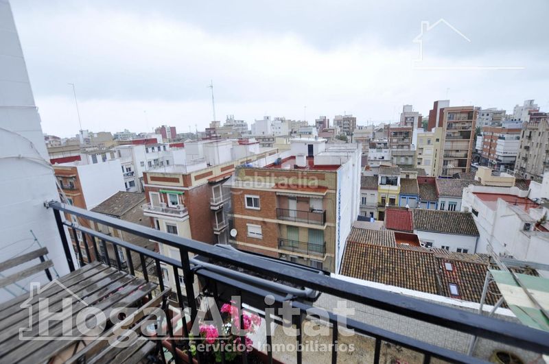 Foto a5377bcb-aa5b-430d-ba23-4573a97d3e24. Pis a El Cabanyal-El Canyamelar Valencia