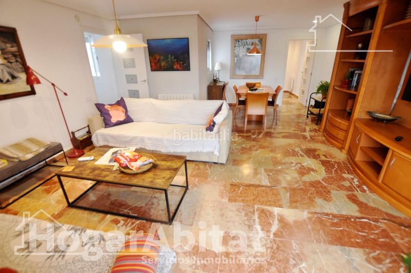 Foto f0e33161-9c7b-4610-b6bc-2e0564eed2bb. Pis a El Cabanyal-El Canyamelar Valencia