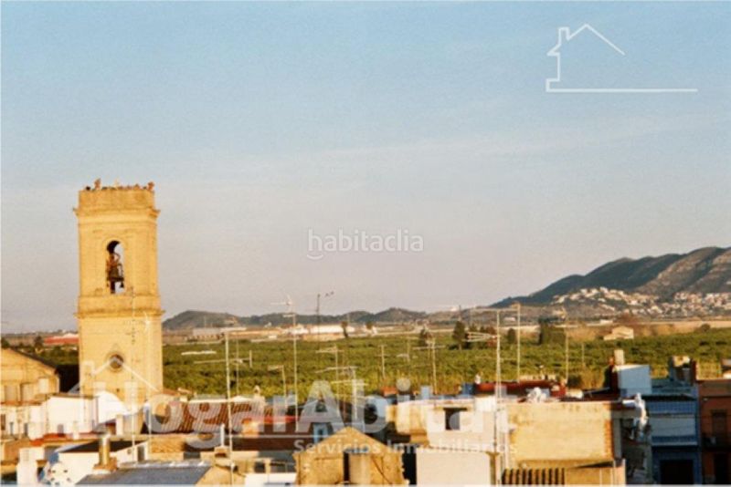 Foto 29966057-98ac-4e44-821f-f0df66255e7c. Pis a Fortaleny
