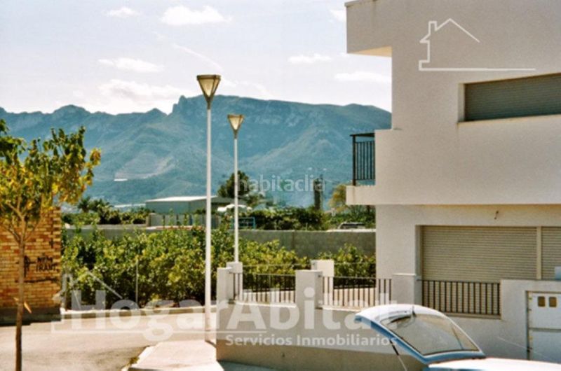 Foto d1f389f3-6918-41d9-bf70-858b3cb6ebc6. Pis a Fortaleny