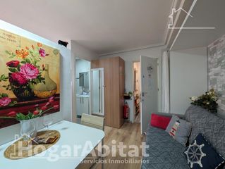 Piso  Avenida de denia. Oportunidad de inversión! reformado con ascensor cerca de la pla