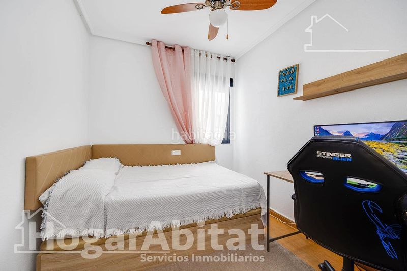 Foto 3fc66ae8-7c93-43e7-b622-59abb6321a4b. Pis a Zona Playa de los Locos Torrevieja