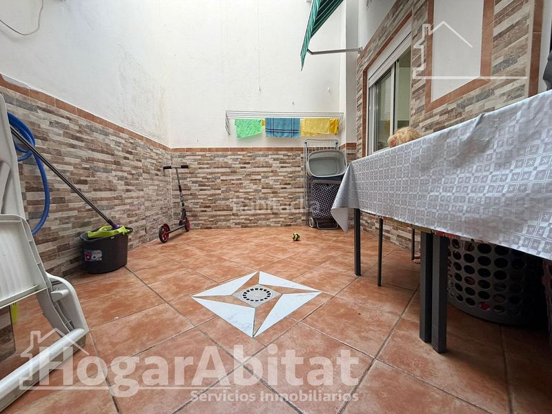Foto f87546b2-6a5e-449c-95d3-8b97e1245916. Pis a Centro puerto Sagunt