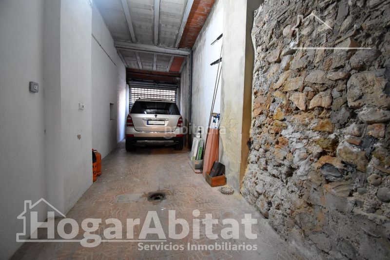 Foto 2264dfa3-cd48-416d-afb6-3c38778ad0fd. Casa amb aparcament a Bellreguard