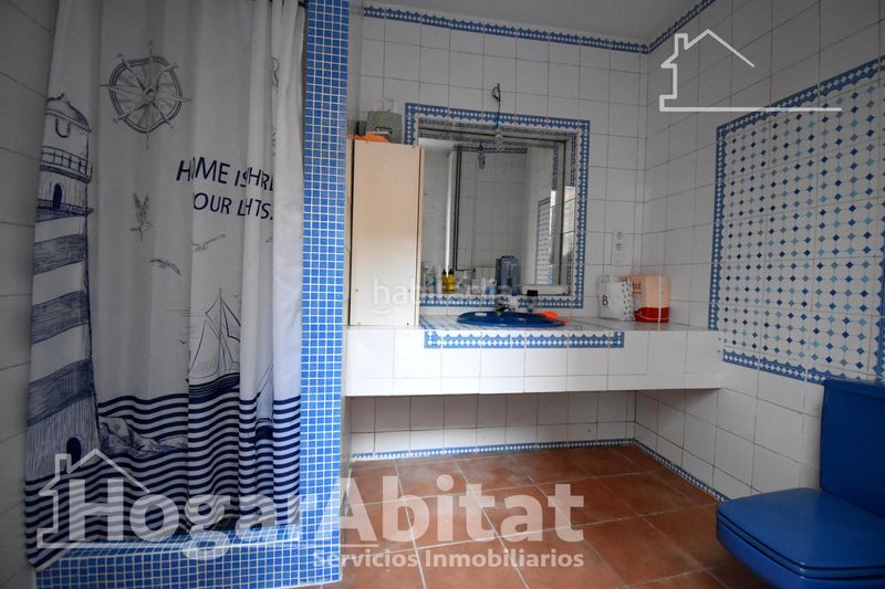 Foto 8cd171c8-5068-490f-b03b-7af5693ad81e. Casa amb aparcament a Bellreguard