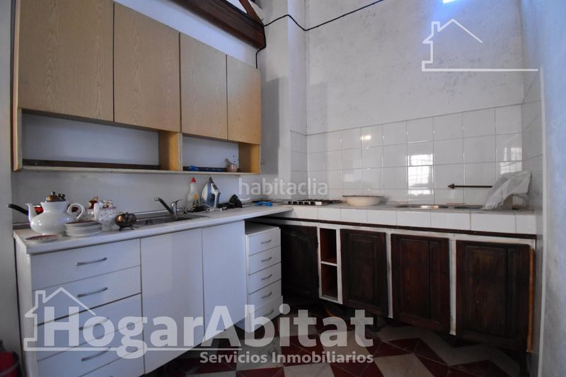 Foto 97e234b8-6c5a-4f61-933c-205ab2648f76. Casa amb aparcament a Bellreguard