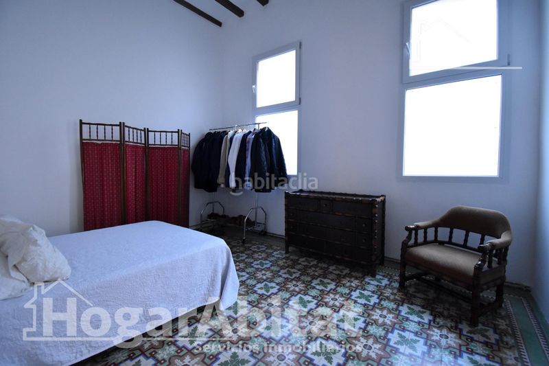 Foto e8249b0e-40ca-47ac-a1d1-8aea45efcb1c. Casa amb aparcament a Bellreguard