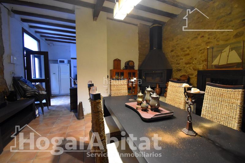 Foto ea5a189f-3722-4797-b142-e89007391e7b. Casa amb aparcament a Bellreguard