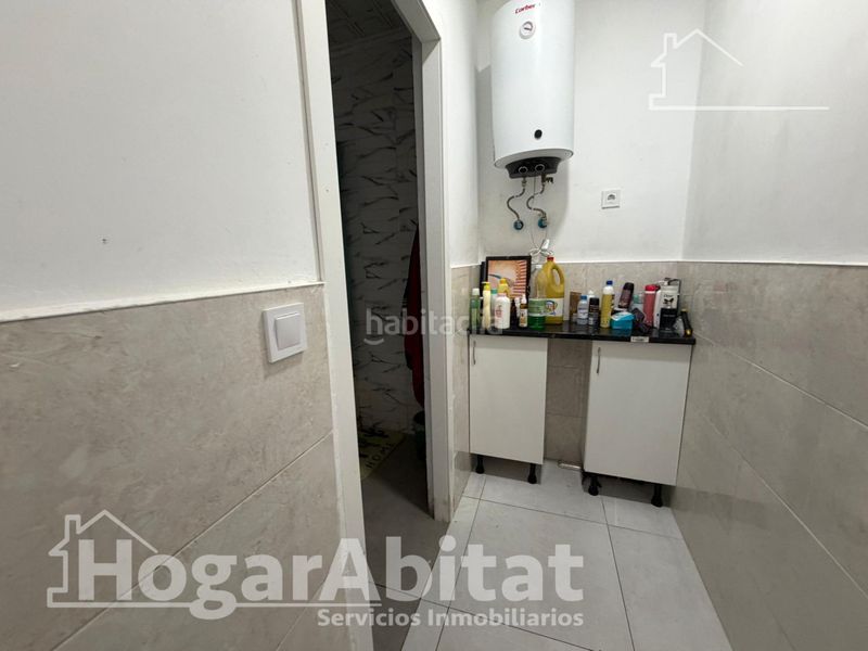Foto c3cd03cc-8857-4a83-9e11-fbb9545bd176. Pis a Centro puerto Sagunt
