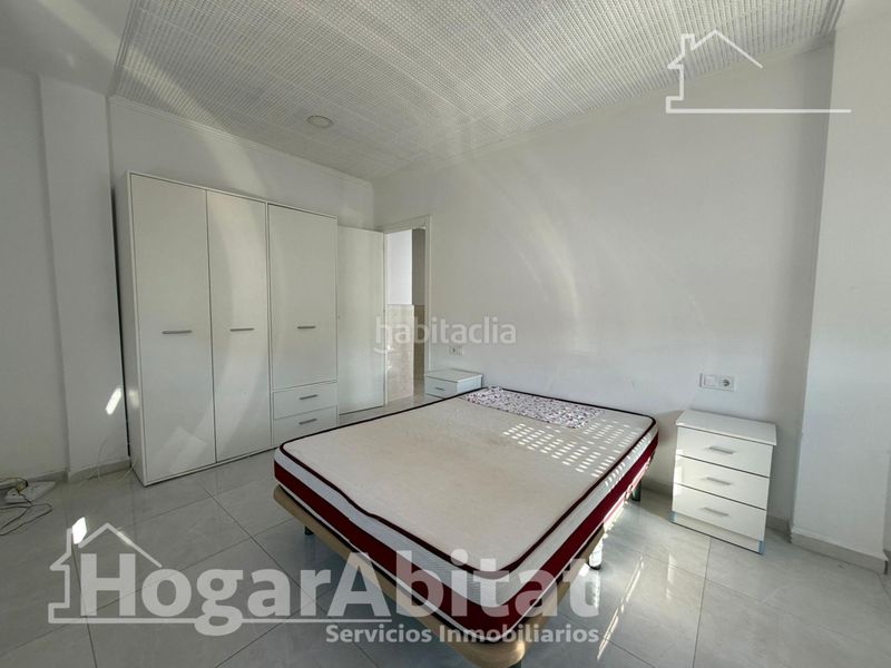 Foto eba6a711-2535-4864-9bdb-b5a36bdd861b. Pis a Centro puerto Sagunt