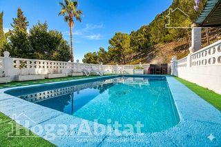 Xalet  Calle ravenell. Vistas panor�micas! atractivo chalet con piscina privada, solari