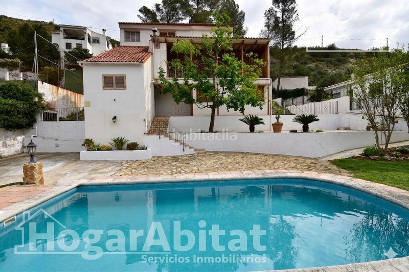 Foto 40289120-8bfb-484b-b73e-f056096aa9a8. Xalet amb calefacció aparcament piscina a Urbanizaciones Gandia