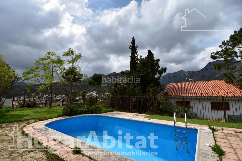 Foto 421ef9b1-c67e-4cd3-a526-80ed5bad323f. Xalet amb calefacció aparcament piscina a Urbanizaciones Gandia