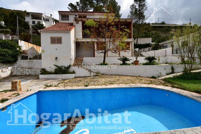 Foto 51e17175-54b8-49bf-83cc-637ca6aefc19. Xalet amb calefacció aparcament piscina a Urbanizaciones Gandia