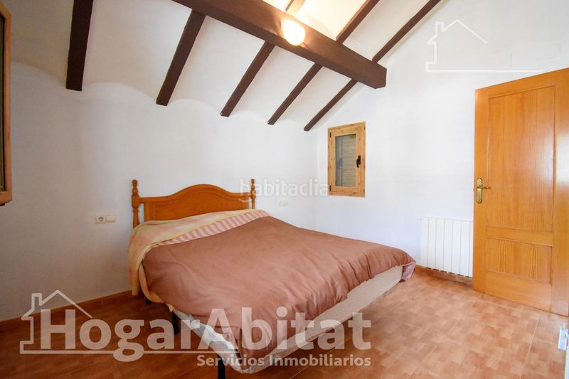 Foto de63e807-a689-48ed-8702-1d3a10e1ad6e. Xalet amb calefacció aparcament piscina a Urbanizaciones Gandia