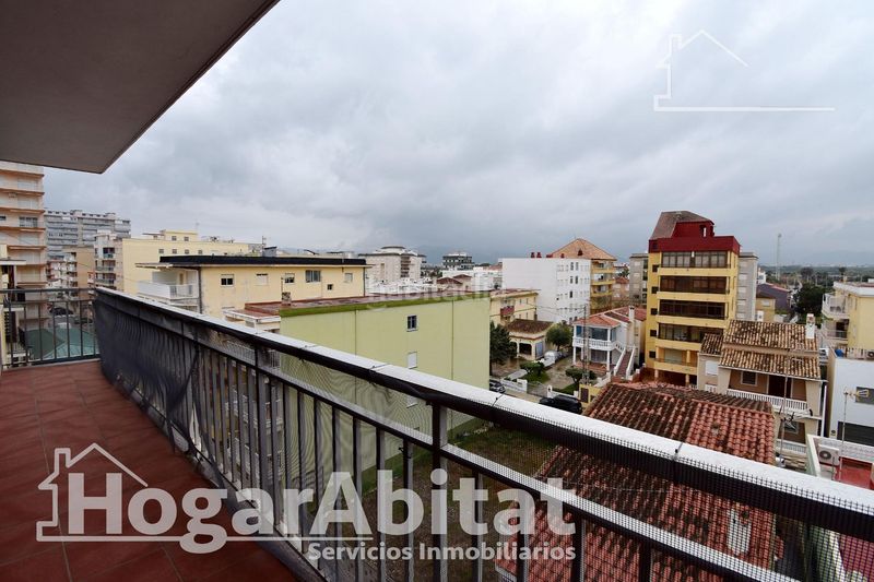 Foto f2dc6d18-e9dc-4b53-9b48-b132e33e1bc9. Àtic a Bellreguard