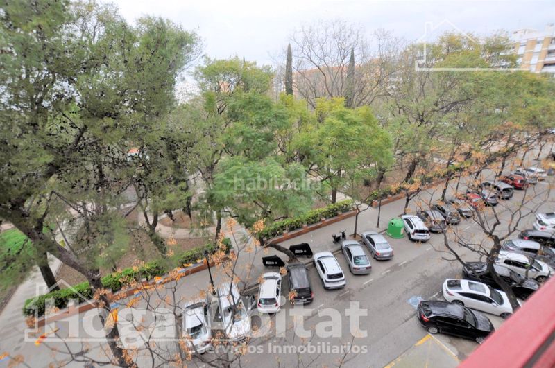 Foto ce3de3cc-3a22-4bcf-9fa9-8eb7ba4ad1e9. Pis a Sant Isidre Valencia