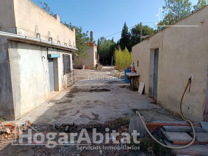 Foto b1c8a48b-eb56-43c2-ba13-06fa5cae1402. Chalet with pool in Urbanizaciones Llíria