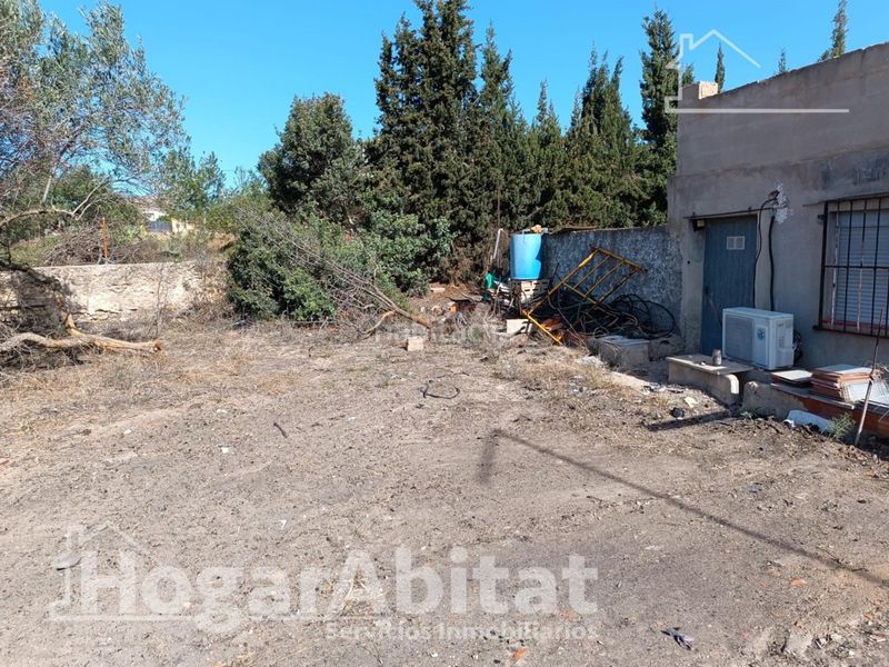 Foto c6eafecf-2a3b-4030-be17-1a5bbb679577. Chalet with pool in Urbanizaciones Llíria