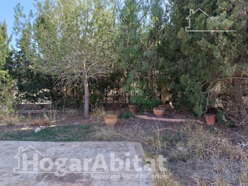 Foto f7084cfb-6929-45ad-a509-cc0baedf44bb. Chalet with pool in Urbanizaciones Llíria
