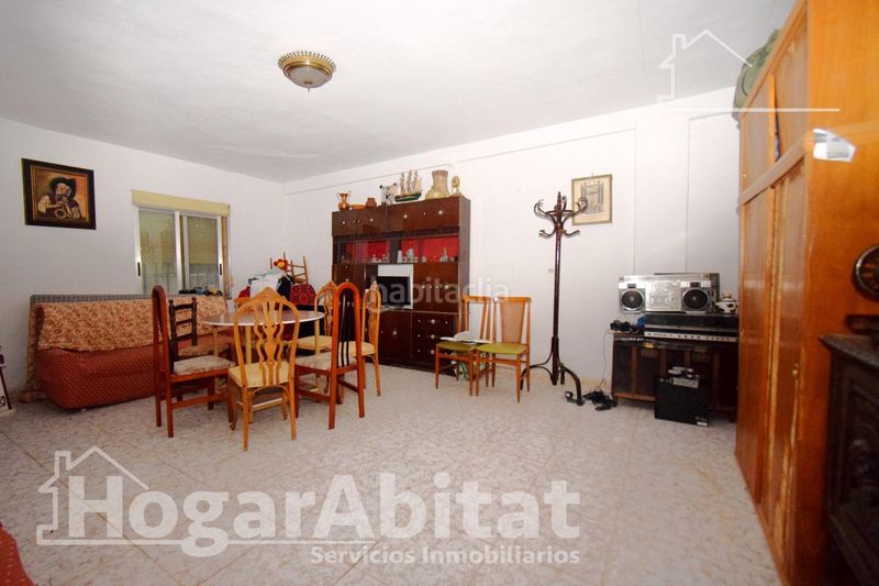 Foto fcb87b0c-52cd-44b3-af3b-283b24020470. Chalet with pool in Urbanizaciones Llíria