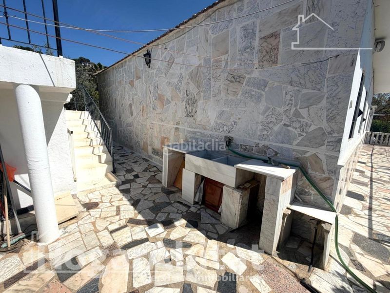 Foto a6b650c0-e0ec-459e-bc3e-541e86892afd. Chalet with heating parking pool in Cumbres de Calicanto Torrent