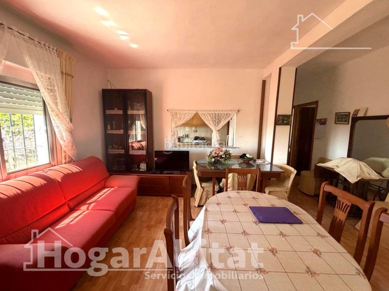 Foto d44fd552-0240-41c8-8709-3f84f6fd7656. Chalet with heating parking pool in Cumbres de Calicanto Torrent