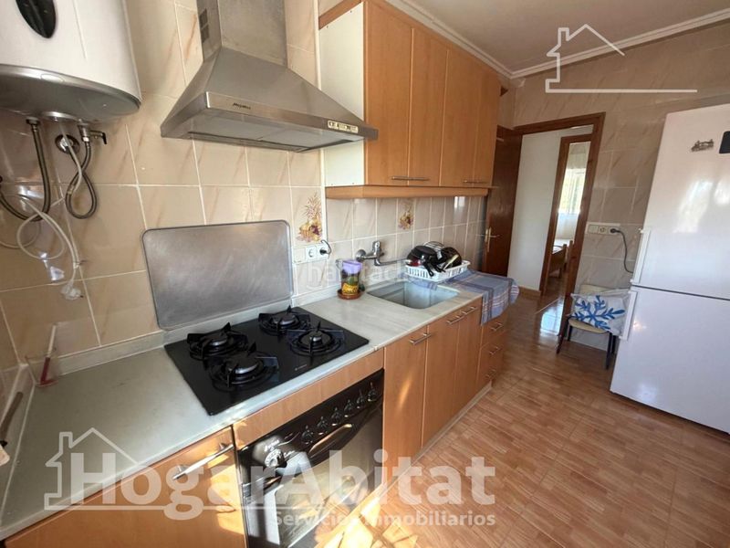 Foto e1cde742-5e79-4c44-bf42-db0fe4a3f0a1. Chalet with heating parking pool in Cumbres de Calicanto Torrent