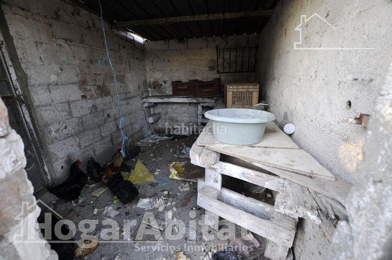Foto 1c0b0ad5-4b93-4857-b3c8-f8ea3c83612e. Xalet amb aparcament piscina a Corinto-Almardà Sagunt
