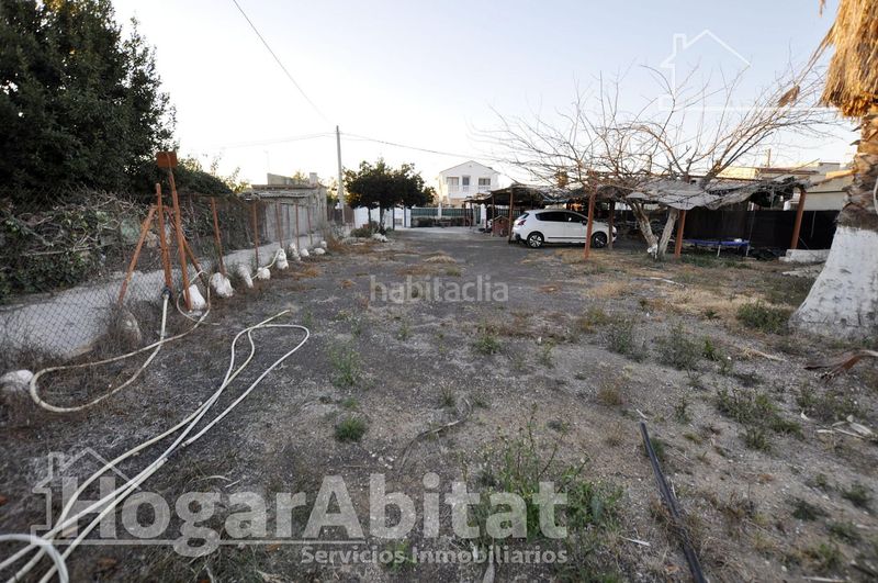 Foto 51738f45-7bcb-41b2-a0a0-dcb470cd4ffd. Xalet amb aparcament piscina a Corinto-Almardà Sagunt
