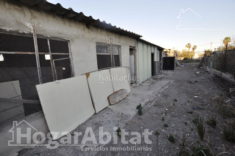 Foto 90fb008e-d3d8-405b-a6ab-2ba7b9527fa7. Xalet amb aparcament piscina a Corinto-Almardà Sagunt