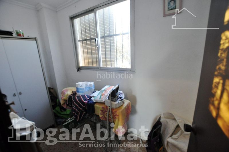 Foto b331b185-6678-41c1-a39d-f918b4378220. Xalet amb aparcament piscina a Corinto-Almardà Sagunt