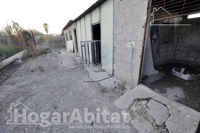 Foto be892c6b-730a-49f2-991b-be712589a7a2. Xalet amb aparcament piscina a Corinto-Almardà Sagunt