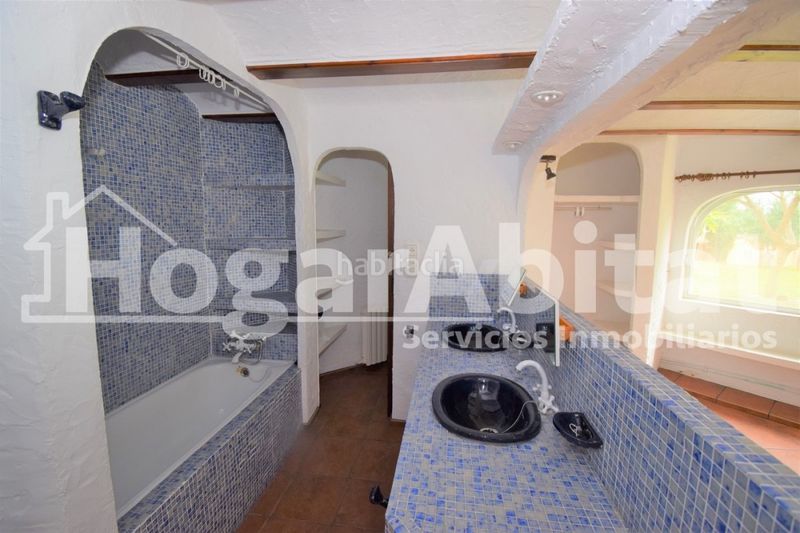 Foto 4af6052d-ada3-4f6c-8781-9cc7e6709f27. Xalet amb aparcament piscina a Alfinach - Monasterios Puçol