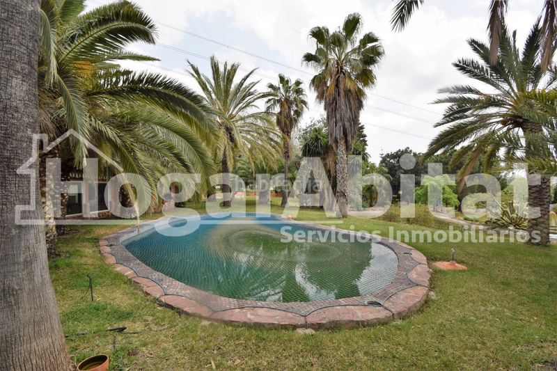 Foto 5e3f1921-0c13-464c-8c73-2d505e9c414d. Xalet amb aparcament piscina a Alfinach - Monasterios Puçol