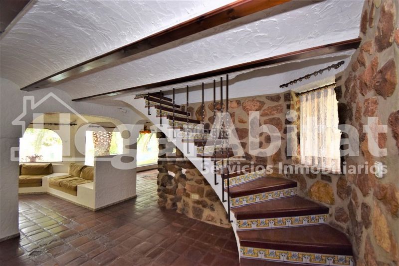 Foto ad1ec9bb-7119-404f-abc2-97d6cedd1a7b. Xalet amb aparcament piscina a Alfinach - Monasterios Puçol