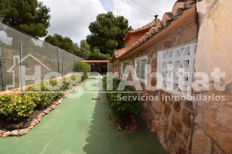 Foto eb6eeda3-cb77-451f-8f15-d93ebd8b5271. Xalet amb aparcament piscina a Alfinach - Monasterios Puçol