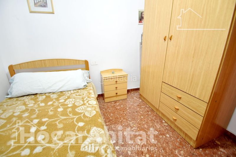 Foto 5a940fc4-c438-4718-951d-0ab2656d654f. Casa adossada amb aparcament a Cheste