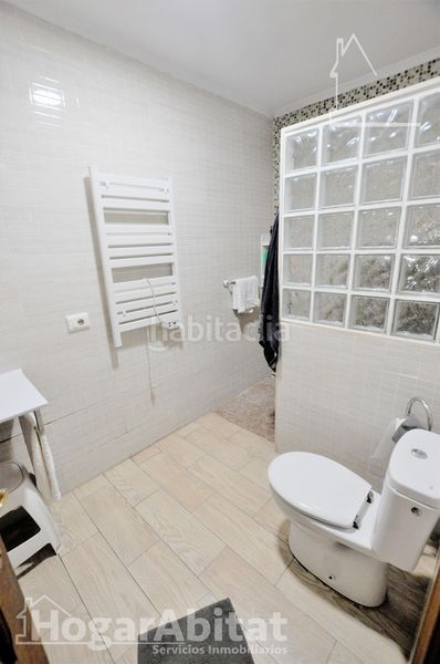 Foto a2d817c0-78c5-4d7c-a2cf-6cf990a1e508. Pis a Fortaleny