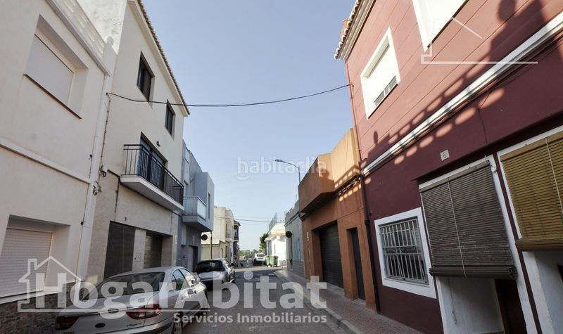 Foto a4884888-4f77-48bc-ba1e-e097a00bbb0b. Pis a Fortaleny