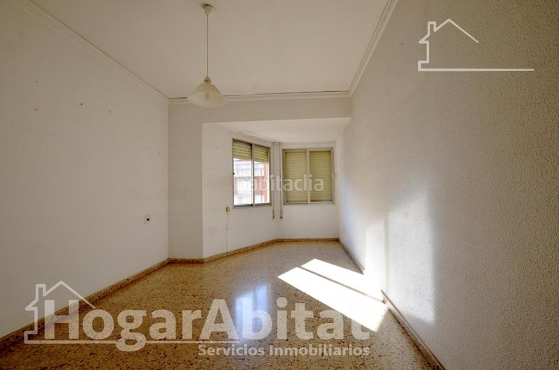 Foto 4f71efb3-093b-4f41-8219-c770f2130d01. Pis a Plaza Elíptica - República Argentina Gandia